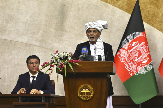 Tổng thống Afghanistan Ashraf Ghani có thể đã rời khỏi đất nước ảnh 1