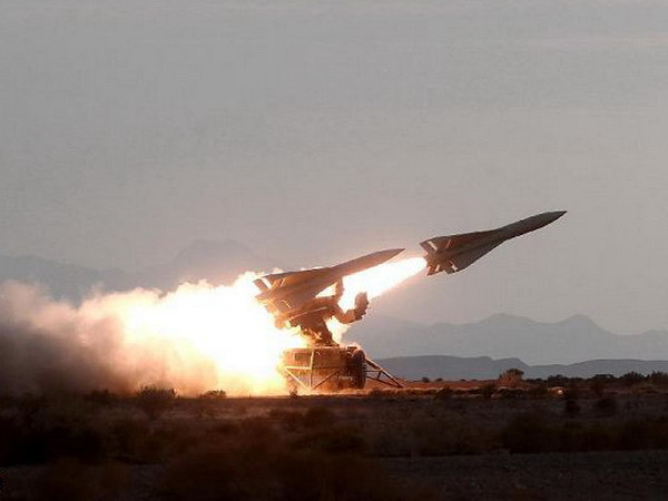 Iran thử thành công hệ thống phòng không tầm trung Mersad ảnh 1