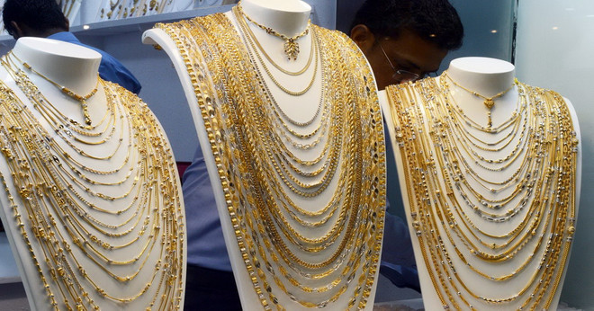 Vàng thế giới tiếp tục mất giá sau cuộc họp chính sách của ECB ảnh 1