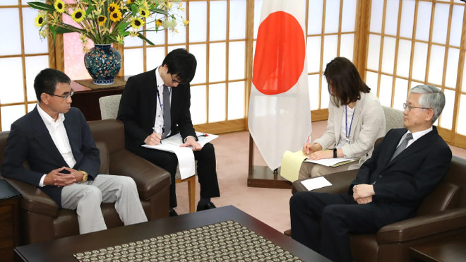 Nhật Bản sẽ hành động nếu Hàn Quốc làm tổn hại lợi ích của các công ty ảnh 1