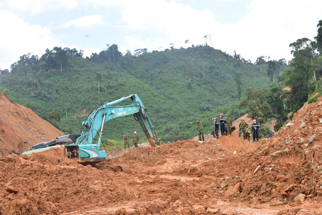 Thừa Thiên-Huế: Cảnh báo các vị trí có nguy cơ trượt lở đất đá, sạt lở ảnh 1