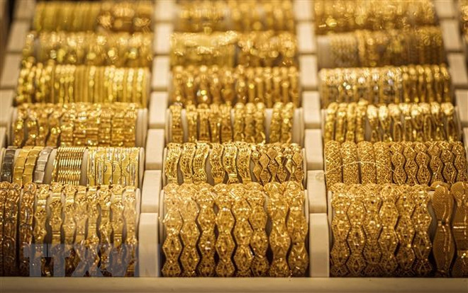 Nhà đầu tư chờ đợi kết quả họp Fed, giá vàng châu Á đi xuống ảnh 1