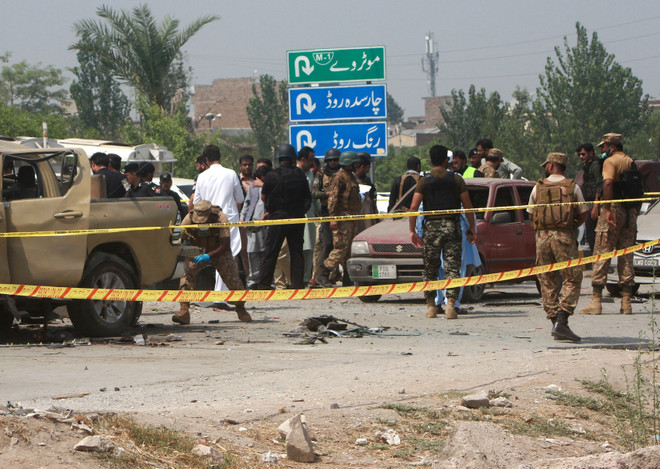 Pakistan: Nổ bom nhằm vào xe tuần tra, 5 cảnh sát thiệt mạng ảnh 1