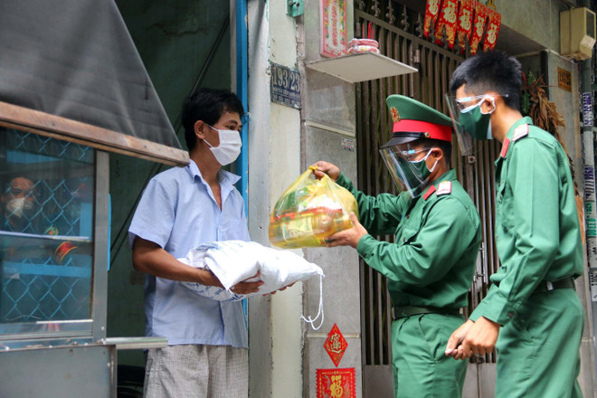 Tướng Nguyễn Tân Cương: Quân đội chủ động đến với dân, vì dân phục vụ ảnh 2