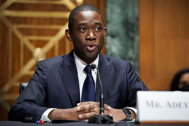 Thứ trưởng Bộ Tài chính Mỹ Wally Adeyemo. (Ảnh: AFP) Mỹ hy vọng G7 ủng hộ đề xuất đánh thuế doanh nghiệp tối thiểu toàn cầu ảnh 1
