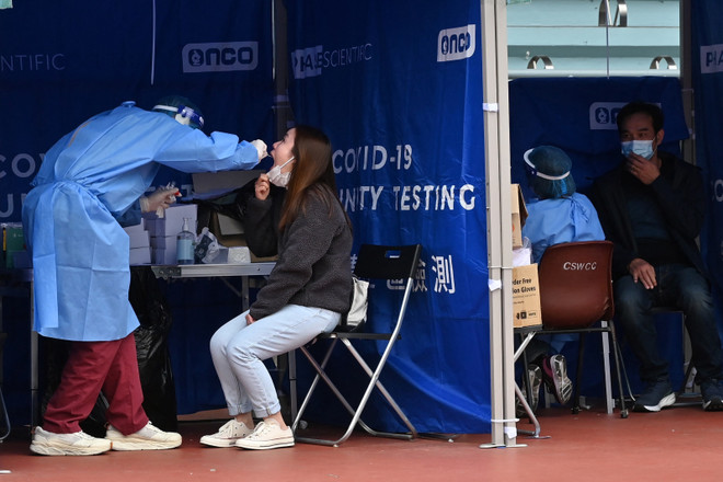 Hong Kong cân nhắc cho người nhập cảnh tự cách ly tại nhà ảnh 1