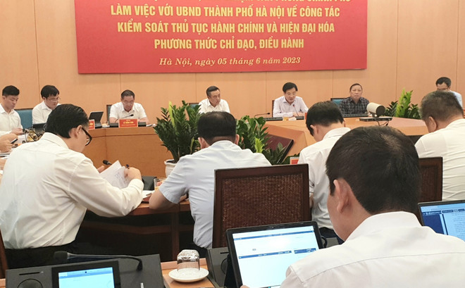 Hà Nội: Đẩy mạnh số hóa hồ sơ, giải quyết thủ tục hành chính ảnh 2