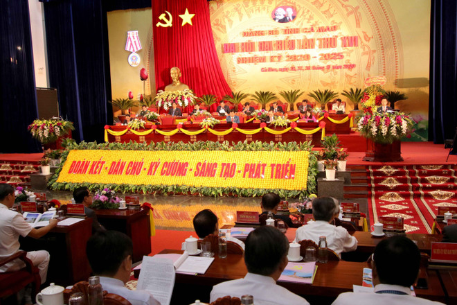 Đồng chí Tô Lâm tham dự và chỉ đạo Đại hội Đảng bộ tỉnh Cà Mau lần XVI ảnh 1