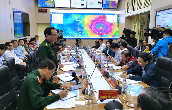 Thành lập Ban Chỉ đạo tiền phương để ứng phó với bão số 9 ảnh 2