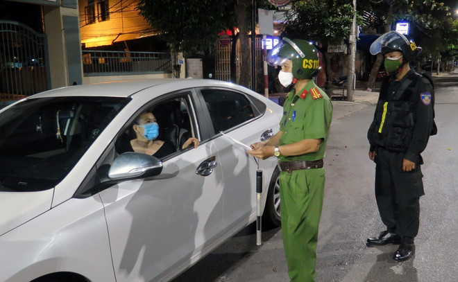 Phú Yên: Xử phạt một Trưởng ban HĐND tỉnh vì vi phạm Chỉ thị 16 ảnh 1