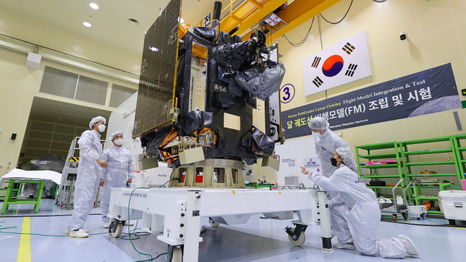Hàn Quốc phóng tàu thăm dò Mặt Trăng, gia nhập cuộc đua không gian ảnh 1