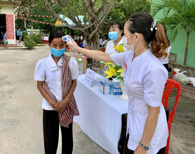 Kết thúc buổi sáng, công tác bỏ phiếu diễn ra an toàn, ổn định ảnh 3