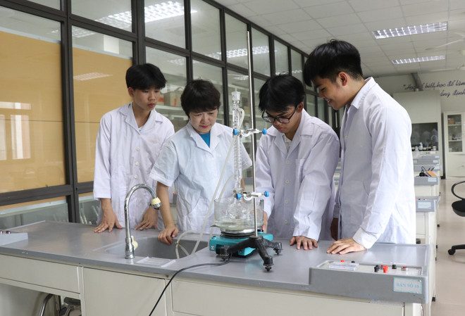 Những gương mặt làm rạng danh đất học vùng Kinh Bắc ảnh 2