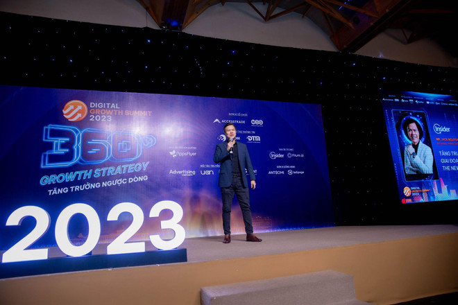 Jack Nguyễn, Regional Managing Director APAC Insider đã chia sẻ về chủ đề Tăng trưởng bền vững. The New CX - Cách thức mới để quản lý trải nghiệm khách hàng ảnh 1