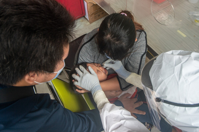 Dịch COVID-19 đến 21 giờ 30/8: Ấn Độ ghi nhận gần 79.000 ca nhiễm mới ảnh 1