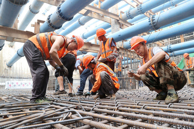 Trung Quốc: PMI giảm tháng thứ 4 liên tiếp, nguy cơ kinh tế giảm tốc ảnh 3