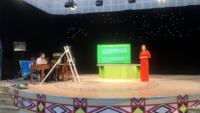 Bộ GD-ĐT hướng dẫn chi tiết việc dạy học qua Internet và truyền hình ảnh 2