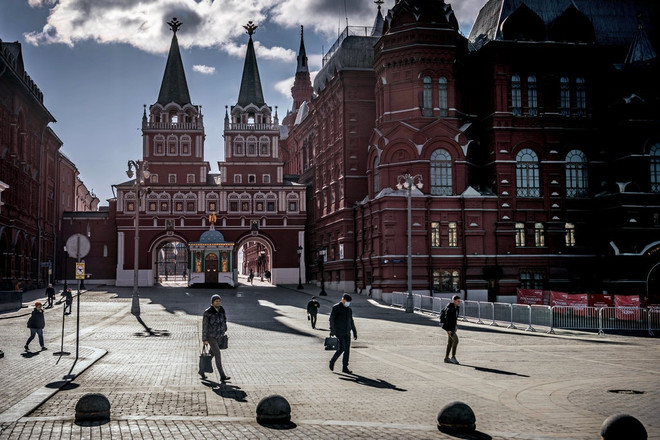 Người dân Nga ủng hộ chính sách phòng chống dịch của Tổng thống Putin ảnh 1