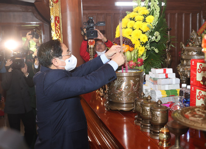 Thủ tướng dự lễ kỷ niệm 110 năm Ngày sinh Đại tướng Võ Nguyên Giáp ảnh 3