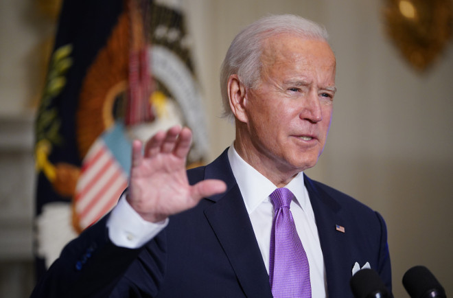 Tổng thống Mỹ Joe Biden phát biểu tại Nhà Trắng ở Washington, DC. (Ảnh: AFP/TTXVN) Tổng thống Mỹ khẳng định vẫn “khỏe mạnh” sau khi mắc COVID-19 ảnh 1