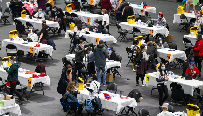 Canada cân nhắc rút ngắn thời gian giãn cách 2 liều vaccine với trẻ em ảnh 2