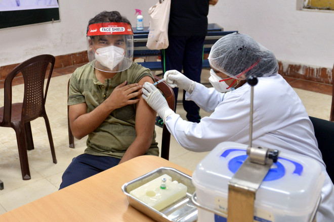 Số ca mắc mới giảm, tình hình dịch COVID-19 ở Ấn Độ dần ổn định ảnh 1