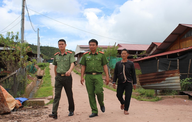 Xây dựng lực lượng An ninh Nhân dân xứng đáng là "bảo kiếm" của Đảng ảnh 2