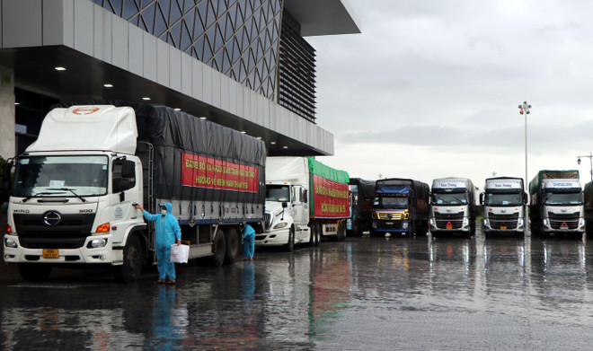 Hải Dương ủng hộ 5,5 tỷ đồng và 160 tấn gạo cho các tỉnh phía Nam ảnh 2