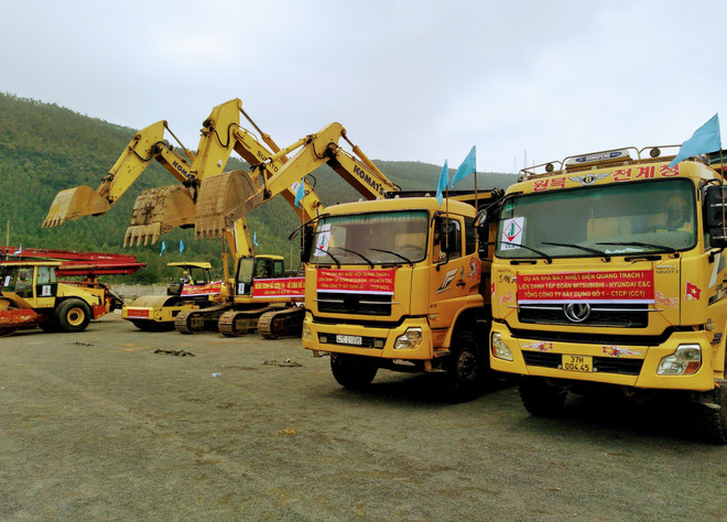 Nhiều dự án điện trọng điểm vẫn vướng mắc giải phóng mặt bằng ảnh 1