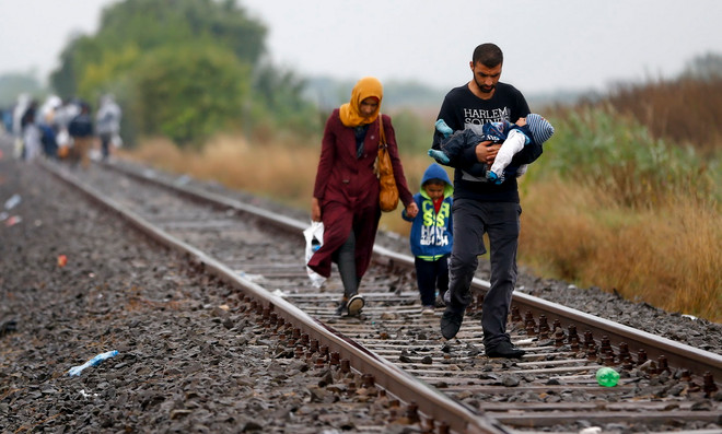 Các nước Đông Âu từ chối hạn ngạch tiếp nhận người di cư ảnh 1