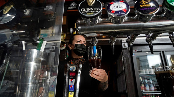 Giới chuyên gia lạc quan hơn về triển vọng kinh tế Anh ảnh 1