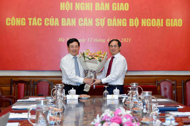 Phát huy vai trò tiên phong, xây dựng nền ngoại giao toàn diện ảnh 1