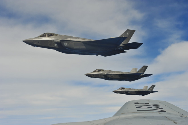 Máy bay chiến đầu F-35 của Không quân Mỹ. (Nguồn: USAF) Xung đột Nga-Ukraine: Mỹ lần đầu điều máy bay F-35 tới các nước Baltic ảnh 1