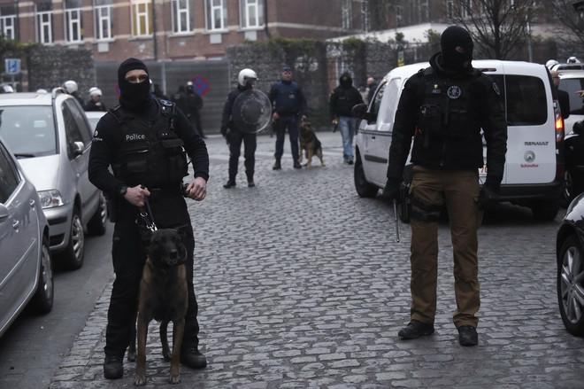 [Video] Abdeslam từng âm mưu tấn công nhiều thành phố châu Âu ảnh 1