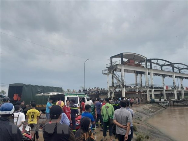 Trà Vinh: Tìm thấy thi thể 2 anh em họ bị đuối nước khi đi tắm sông ảnh 1