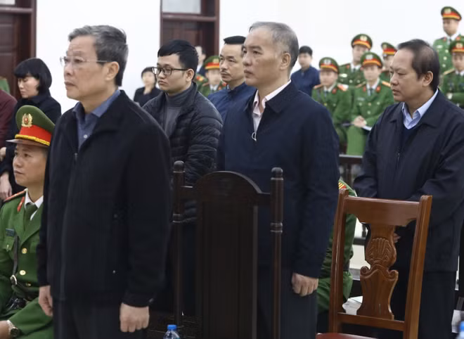 Hủy bỏ lệnh kê biên nhà của bị cáo Nguyễn Bắc Son và Trương Minh Tuấn ảnh 1