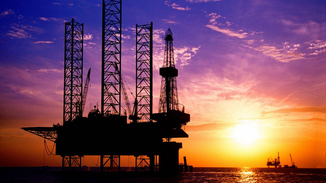 Giá dầu lập "đỉnh" của năm 2016 sau dự báo nhu cầu dầu mỏ tăng mạnh ảnh 1