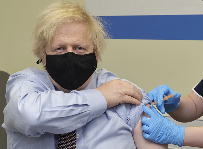 Thủ tướng Anh khẳng định số ca tử vong giảm nhờ lệnh phong tỏa ảnh 1