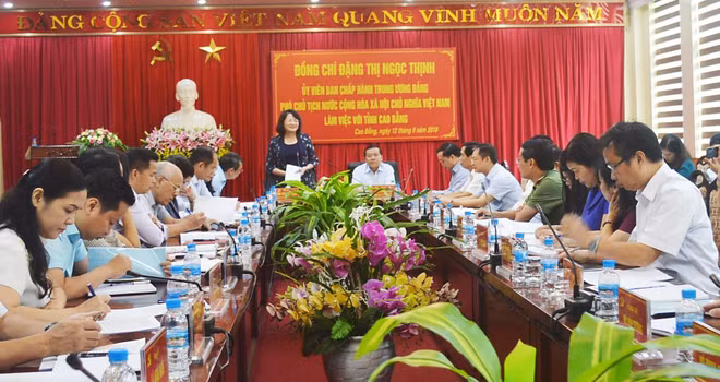 Phó Chủ tịch nước đến thăm và làm việc tại tỉnh Cao Bằng ảnh 1