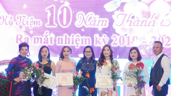 Phụ nữ Việt tại Séc khẳng định vai trò trong quá trình hội nhập ảnh 1