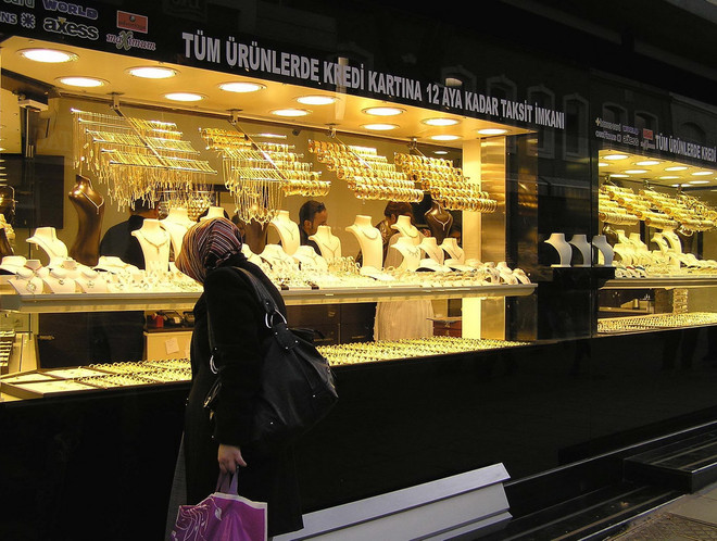 Vàng tăng giá trước thềm cuộc họp của Ngân hàng châu Âu ảnh 1