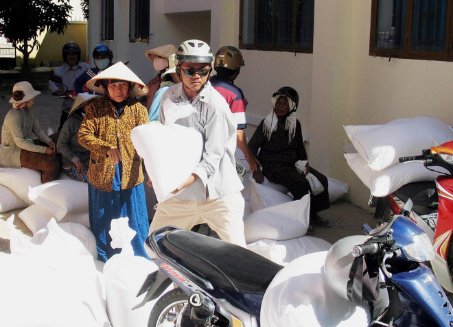 Ninh Thuận: Hơn 13.000 hộ dân được cấp phát gạo cứu đói ảnh 1