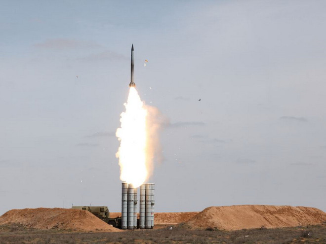 Nga, Belarus tập trận bắn đạn thật quy mô lớn ở Ashuluk ảnh 1