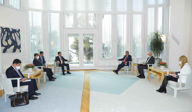 Chủ tịch Quốc hội Vương Đình Huệ hội kiến Tổng thống Cộng hòa Phần Lan ảnh 2