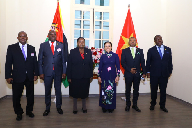 Tăng cường quan hệ hữu nghị nhân dân hai nước Việt Nam-Mozambique ảnh 2