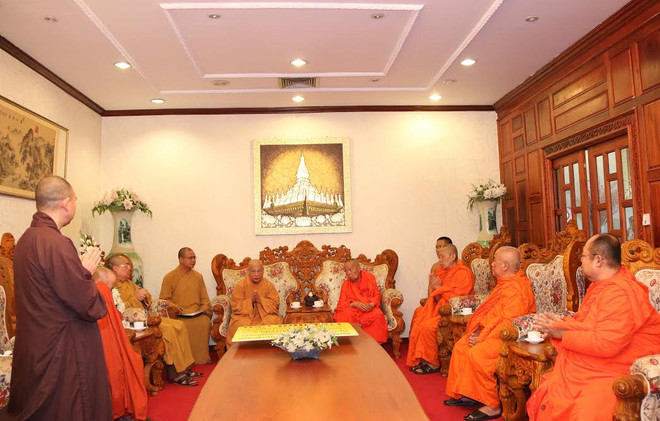 Giáo hội Phật giáo Việt Nam và Lào tăng cường quan hệ hợp tác ảnh 1
