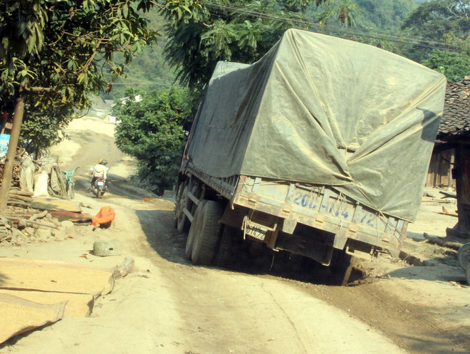 Cao Bằng: Tỉnh lộ 207 thi công chậm ảnh hưởng đến dân sinh ảnh 1