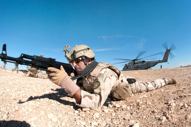 Iraq bị bất ngờ về vụ Mỹ giải cứu 69 con tin bị IS bắt giữ ảnh 1