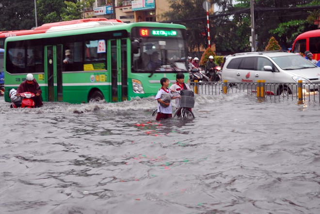 TP. Hồ Chí Minh chủ động ứng phó tình trạng ngập úng do triều cường ảnh 1