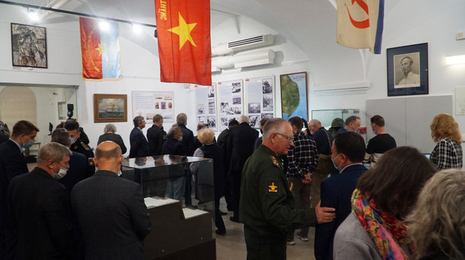 Ấn tượng triển lãm “Cam Ranh: Hợp tác quân sự Việt Nam-Liên bang Nga” ảnh 1